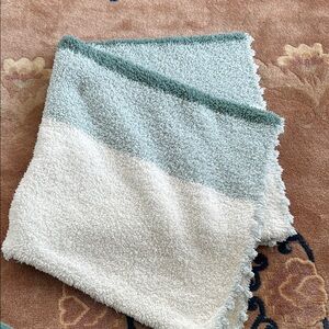 Barefoot Dreams CozyChic Blanket